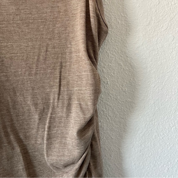 Leith Beige Sleeveless Bodycon Dress Ruched Tulip Hem Casual Everyday Size Small - Picture 4 of 8